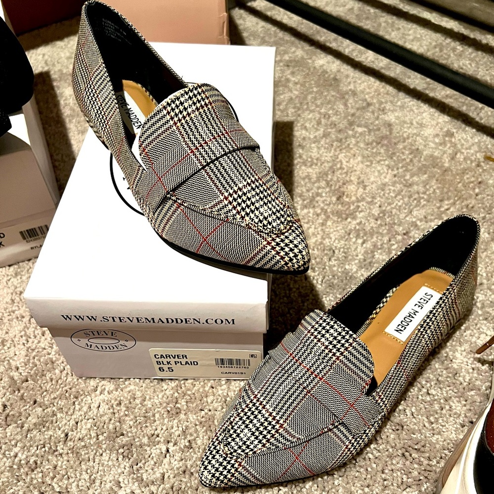 Steven New York Knit Flats Black and Steve Madden flats bundle 6.5